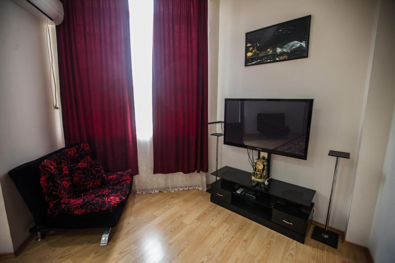 Sunny Apartments. Tbilisi. 300 Aragveli Exterior photo
